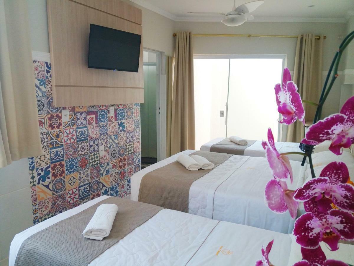 Hotel Pousada Familia De Nazare Cachoeira Paulista Luaran gambar